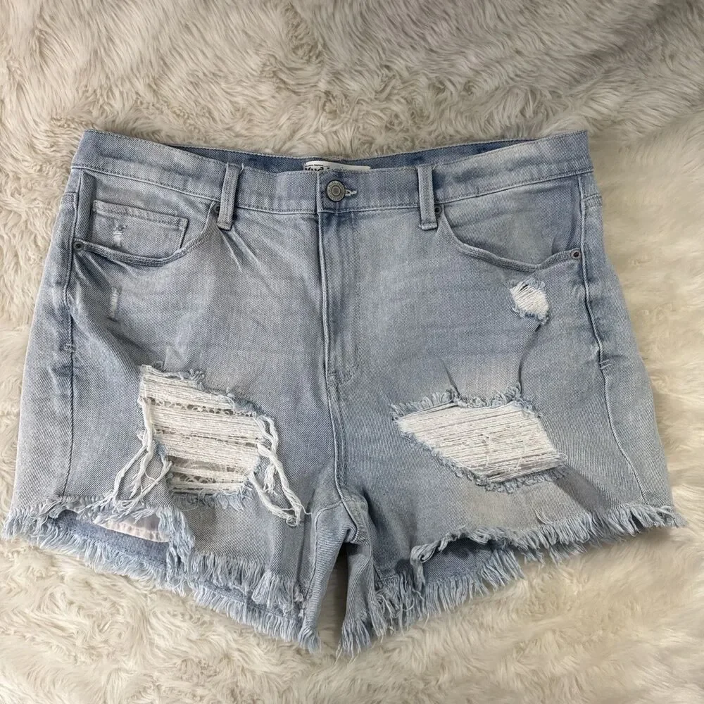 Mudd High Rise Midi Shorts 17 (W36 Inseam 3.5) Blue Distress Fray Crochet Junior